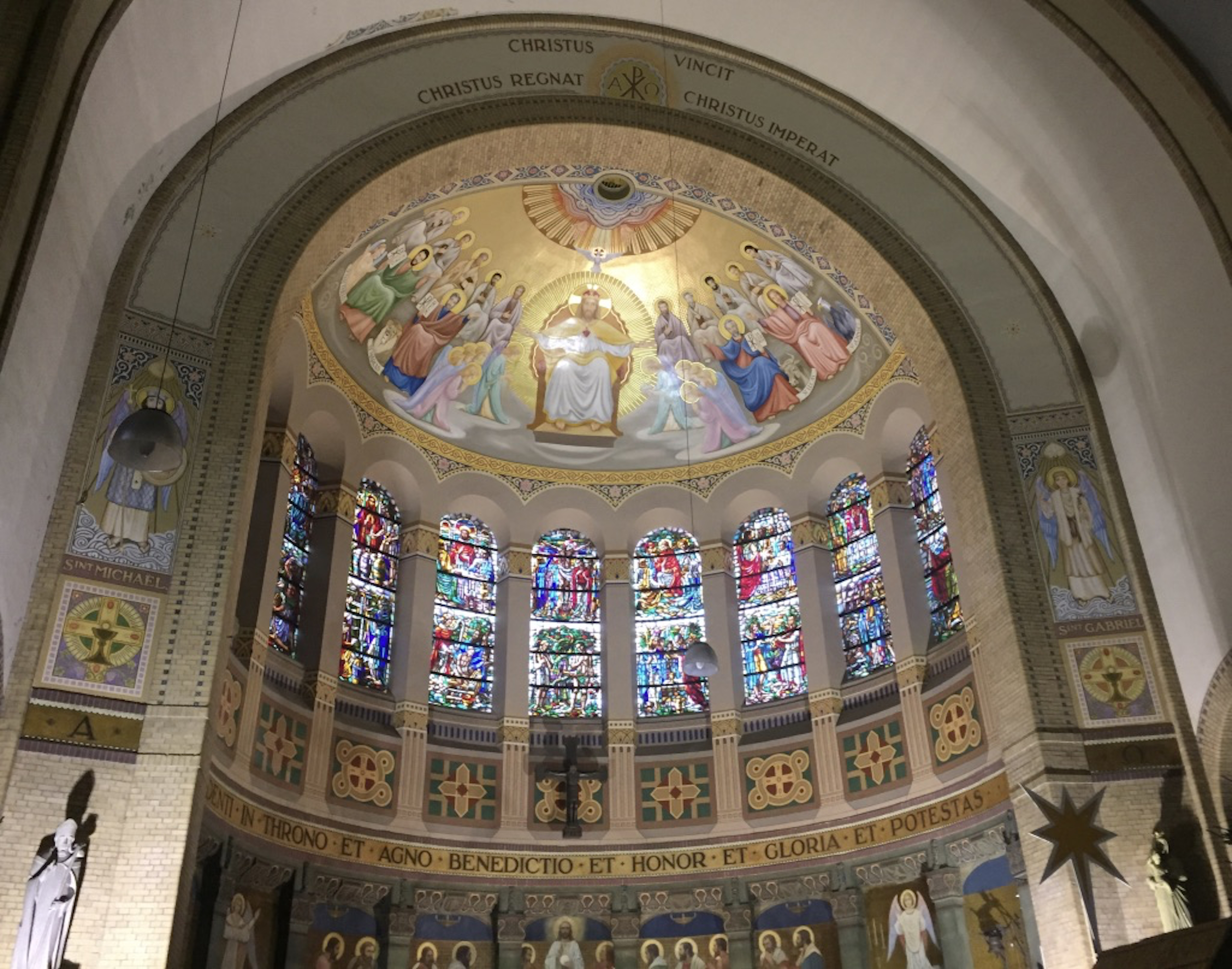 Terugkeer schilderingen kathedraal Rotterdam | Jojanneke Post in actie